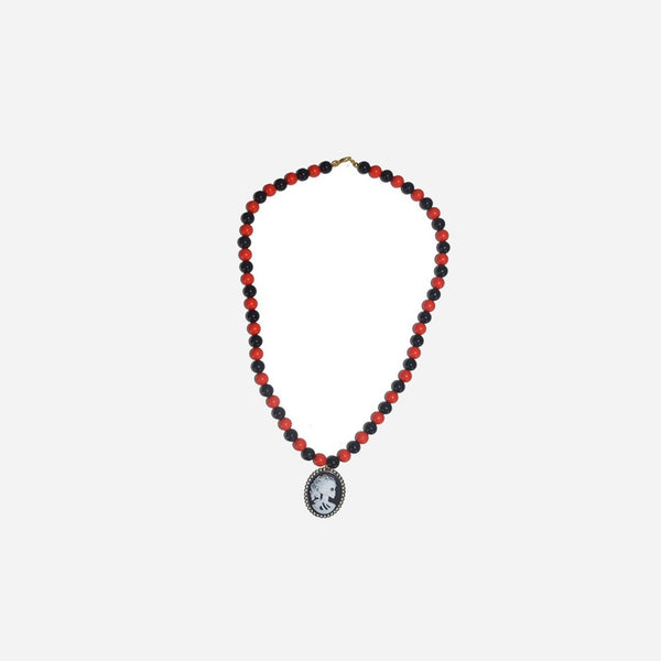 Collier gothique traditionnel fantaisie