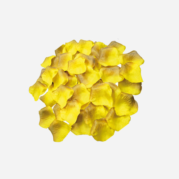 Lot avec 100 pétales de roses jaune fonce