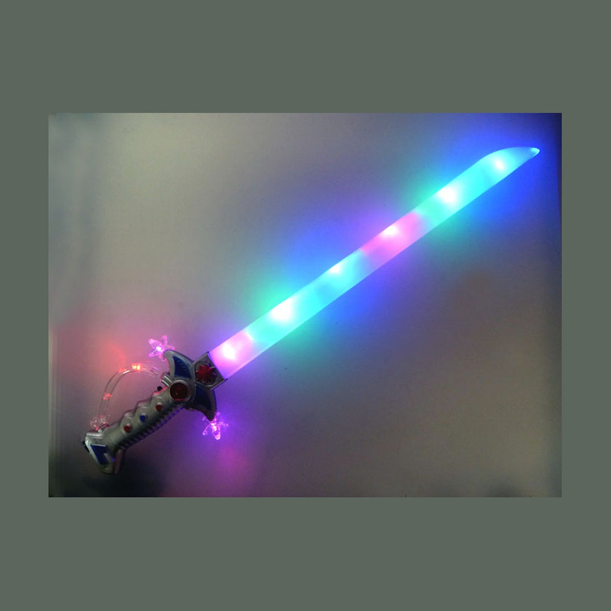 Épée lumineuse et sonore 65 cm