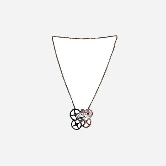 Collier steampunk avec engrenages métal