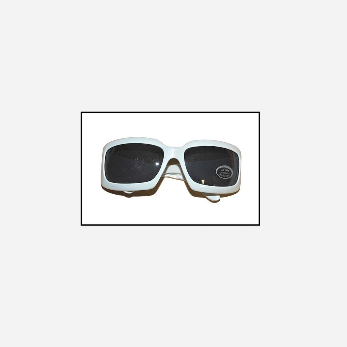 Lunettes de soleil gag carré blanc