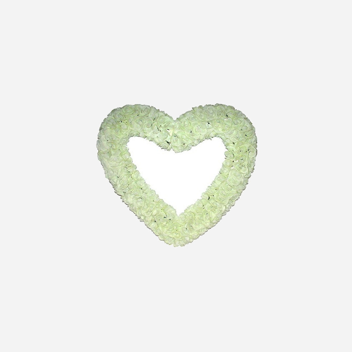 Décoration coeur avec roses artificielles blanc 70 cm