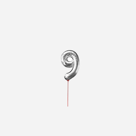 Ballon chiffre "9" en aluminium avec bâton 30 cm