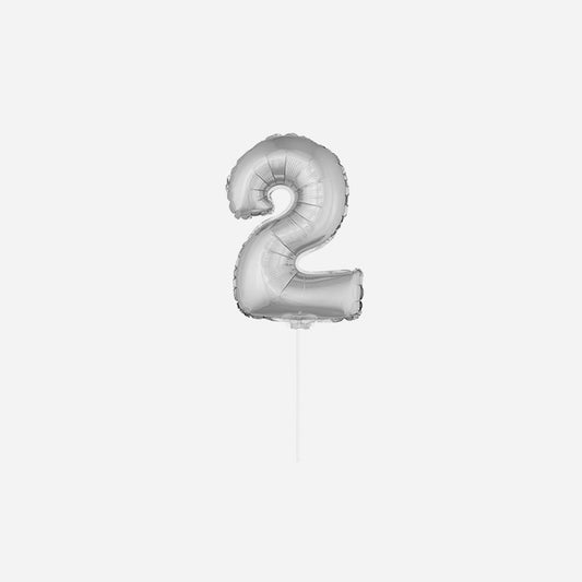 Ballon chiffre "2" en aluminium avec bâton argent 40 cm