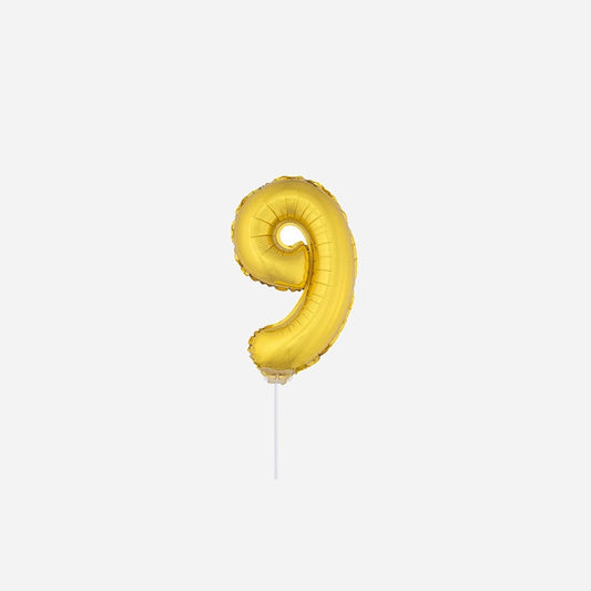 Ballon chiffre "9" en aluminium avec bâton or 40 cm