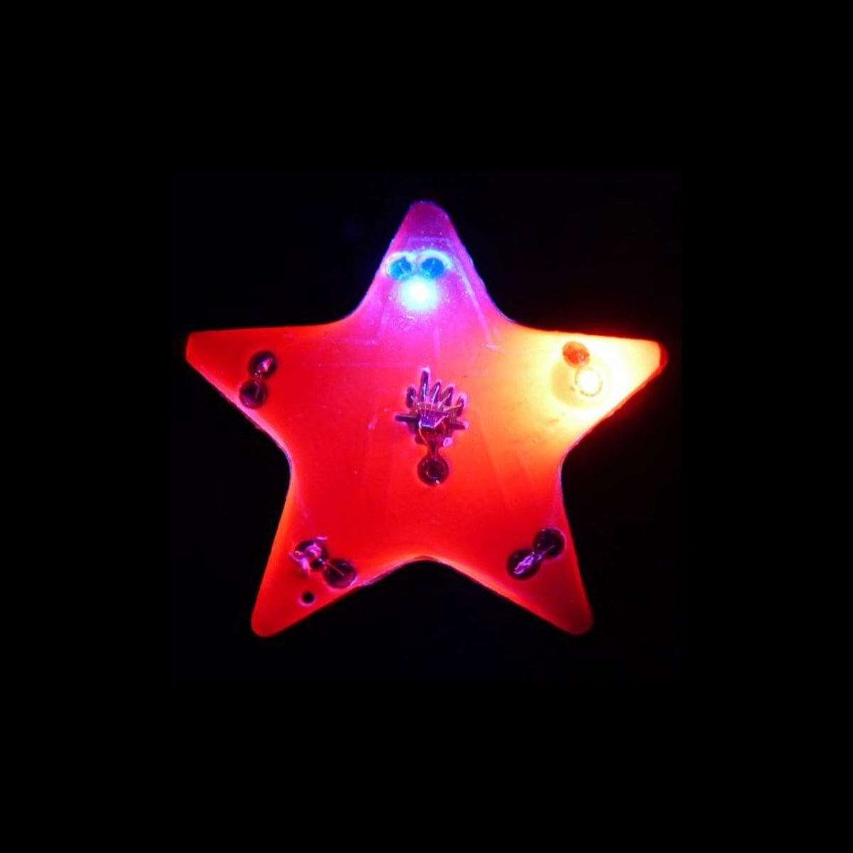 Badge/magnet étoile rouge Led's rouge