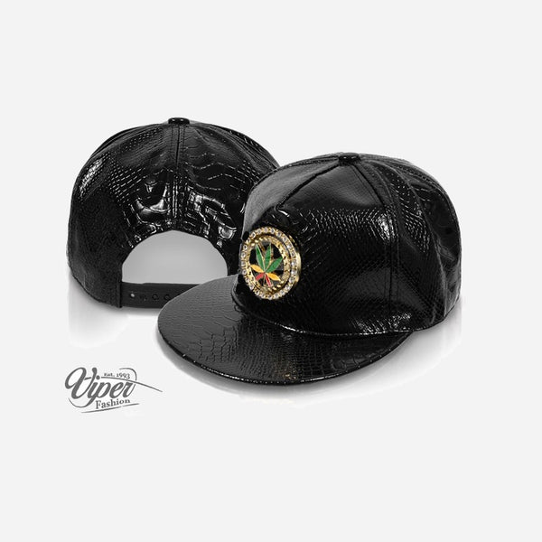 Casquette snapback feuille multicolore imitation cuir noir fantaisie