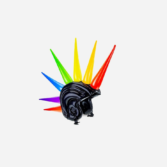 Casque gonflable avec pointes muticolores