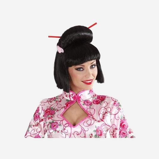 Perruque geisha avec fleurs et baguettes